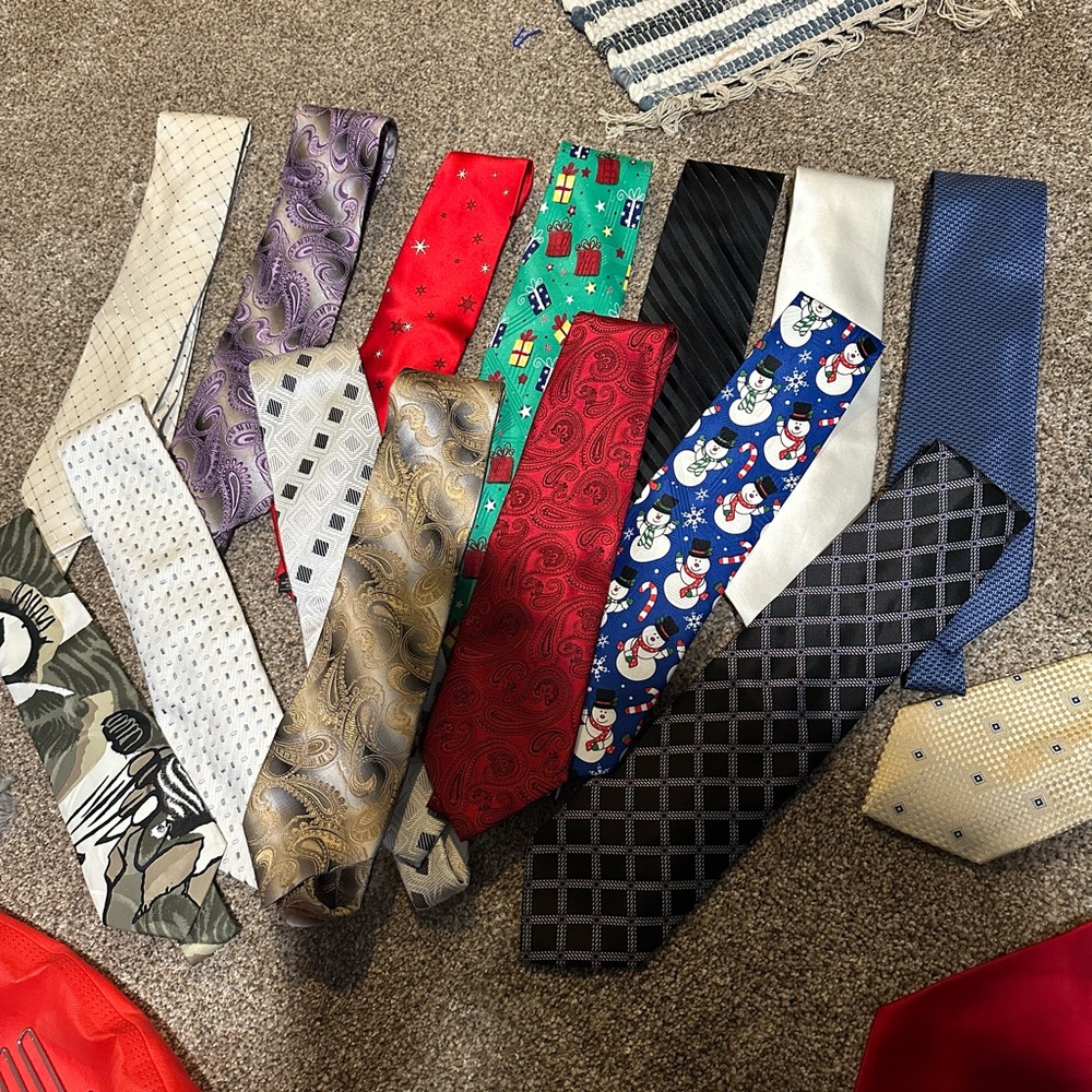 Men’s ties bachrach made in Italy. A few boss very nice quality